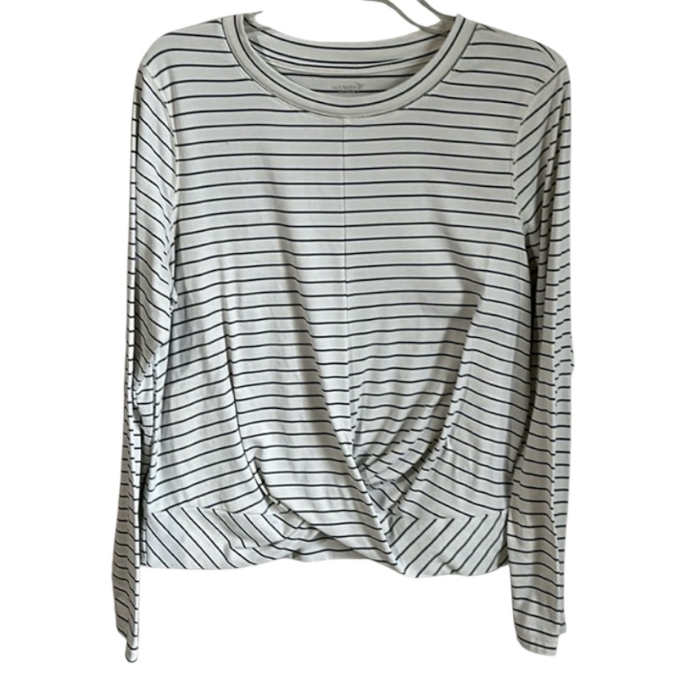 FF2- white and black stripe active shirt old navy XL X-Large